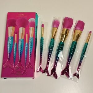 Tarte —— Minutes to Mermaid Brush Set  Be a Mermaid & Make Waves 5 brush set